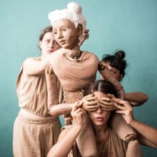 Kumku Yamki: Μία κούκλα, τρεις κουκλοπαίκτριες, τέσσερις καρέκλες στο Faust