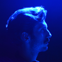 Αναχώρηση: Ο Απόστολος Κίτσος μελοποιεί Κατερίνα Γώγου και Κατερίνα Αγγελάκη-Ρουκ