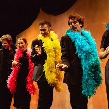 «Ήρωες best off» στο θέατρο Ψυρρή