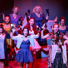 Στο σώμα της: Μια παράσταση-ύμνος στο γυναικείο σώμα στο Εθνικό Θέατρο