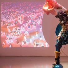 Ράνια Εμμανουηλίδου, «Κάτω από το ραντάρ»,  στο Momus