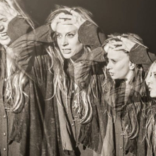 «Διαστάσεις είσαι σίγουρος πως είσαι βουνό;» στο θέατρο Δρόμος