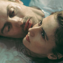 «Danny and the Deep Blue Sea» σε σκηνοθεσία Λένας Δροσάκη στο Θέατρο Μεταξουργείο