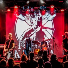 Τα Γυμνά Καλώδια  στο Κύτταρο