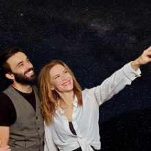 Κέλλυ, Θέατρο 104