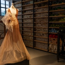 «Νημάτων ένδυμα», NΗ.Μ.Α.