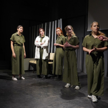 Χωρίς άντρες στη Σκηνή Brecht-2510