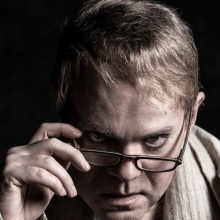 Η γέννηση ενός φασίστα, Μικρός Κεραμεικός