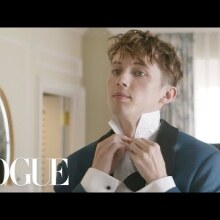 Troye Sivan Gets Ready for His First Golden Globes | Vogue