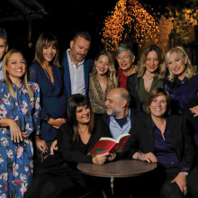 ΘΕΑΤΡΟ ΧΥΤΗΡΙΟ, Τι τραβάμε κι εμείς οι μάνες