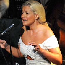 Νατάσα Μποφίλιου