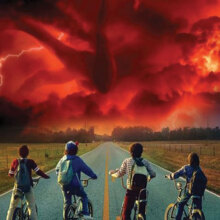 stranger_things_s2_news_images_v03-1024x481.jpg