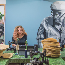 © Θανάσης Καρατζάς 