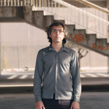 O Γιαν Βαν σπάει την καραντίνα με το νέο του τραγούδι «Μάτια Καστανά»