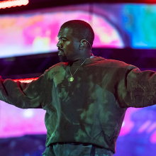 Ο Kanye West υπογράφει 10ετές συμβόλαιο με την GAP