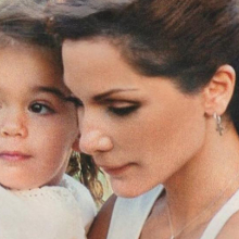 Η Δέσποινα Βανδή με την κόρης της, Μελίνα Νικολαΐδη 