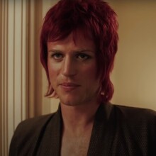 Ο Τζόνι Φλιν ως Ντέιβιντ Μπόουι στην ταινία "Stardust"