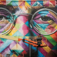 Τοιχογραφία του Eduardo Kobra για τον John Lennon στο Μπρίστολ