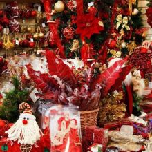 Καταστήματα με χριστουγεννιάτικα είδη