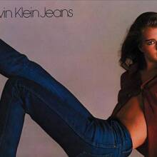 Η Μπρουκ Σιλντς σε διαφημιστική καμπάνια για την Calvin Klein τη δεκαετία του 1980