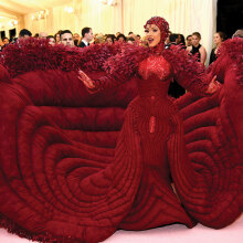 Η CardiB στο Met Gala 2019