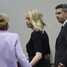  Άμπερ Χερντ