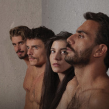 ΘΕΑΤΡΙΚΗ ΣΚΗΝΗ ΑΘΗΝΑΪΣ, Ελιγμοί