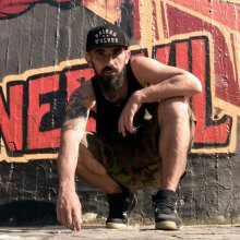 12ος πίθηκος - Αξιοπρέπεια