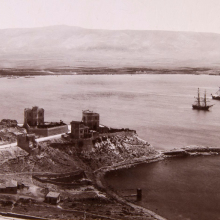 Αφοί Ρωμαΐδη, Θέα από την Καστέλλα, περ. 1885, © Μουσείο Μπενάκη/Φωτογραφικά Αρχεία, Νεοελληνική Ιστορική Συλλογή Κωνσταντίνου Τρίπου