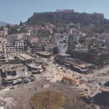 Back to basics: Space © Διονύσης Χριστοφιλογιάννης, Feels like home-Omonoia, 2017, φωτογραφία, dibond