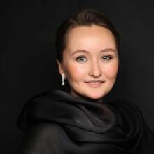 Γιούλια Λέζνιεβα