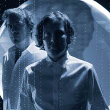 Drops and points © Ilan Weiss