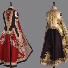 Ιωάννα Παπαντωνίο, «Ντουλαμάς» ο μεγαλοπρεπής. Ένα πανωφόρι αλλιώτικο από τ’ άλλα