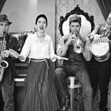 Marianna and The Dizzy Breezes