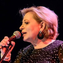 Ένας κόσμος σ'αγαπώ (Λένα Φίλιππα - Γιάννης Μπέκας – Δημήτρης Σαββαϊδης - Σπύρος Παγιάτης), ΙΛΙΟΝ plus