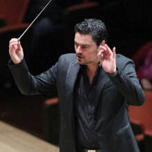 Γιώργος Πέτρου