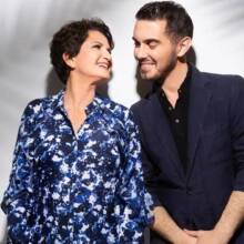 Άλκηστις Πρωτοψάλτη & Μιχάλης Χατζηγιάννης: Μια αγκαλιά τραγούδια