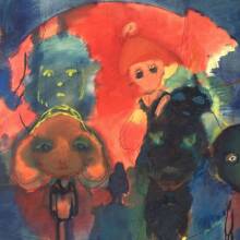 Πρίγκιπας με μπλε κορώνα συναντά την οικογένεια στο σώμα του