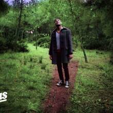 Ο Rous στη σκηνή του Faust