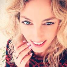 Η Βανέσα Αδαμοπούλου στο Faust