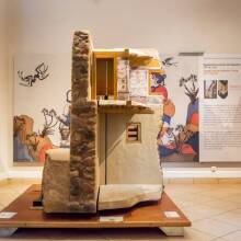 Μικρές Γεωγραφίες του Εργαστηρίου (και του εγκλεισμού), με την ιστορικό τέχνης & ανεξάρτητη επιμελήτρια Ίριδα Κρητικού