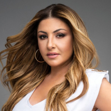 Έλενα Παπαρίζου