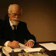 327885-677791.jpg