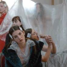 Αναστασία Παντούση / Κούκλες | Δημοτικό Θέατρο Πειραιά