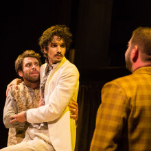 «Ο επιθεωρητής» στο Tempus Verum Εν Αθήναις © Domniki Mitropoulou