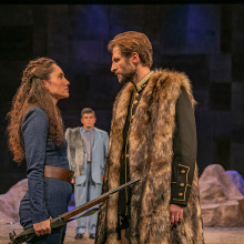 Η «Αιολική γη» του Ηλία Βενέζη στο Rex – Σκηνή «Μαρίκα Κοτοπούλη»