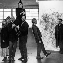 Η παράσταση «Χαλεπάς» σε σκηνοθεσία Αργυρώς Χιώτη στη Στέγη