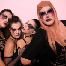 «Oedipus19» στο Red Jasper Cabaret Theatre