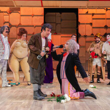 Αυτόχειρ: Μια εξωφρενική κωμωδία ζωής και θανάτου