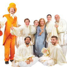 ΘΕΑΤΡΟ ΚΙΒΩΤΟΣ, Το βαλς με τα παραμύθια